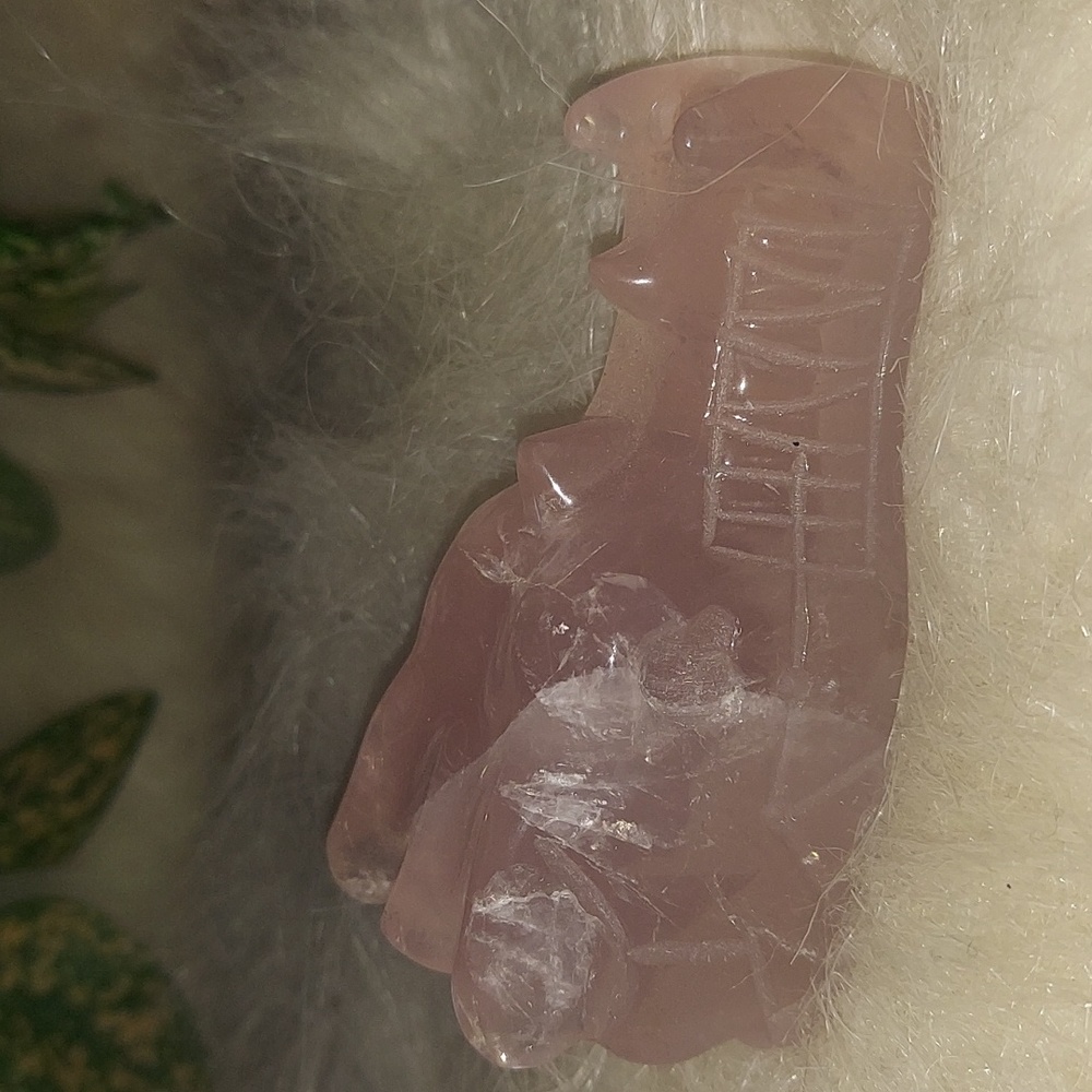 RARE FIND!!!   Lavendar Quartz Dragon Head Healing Crystal